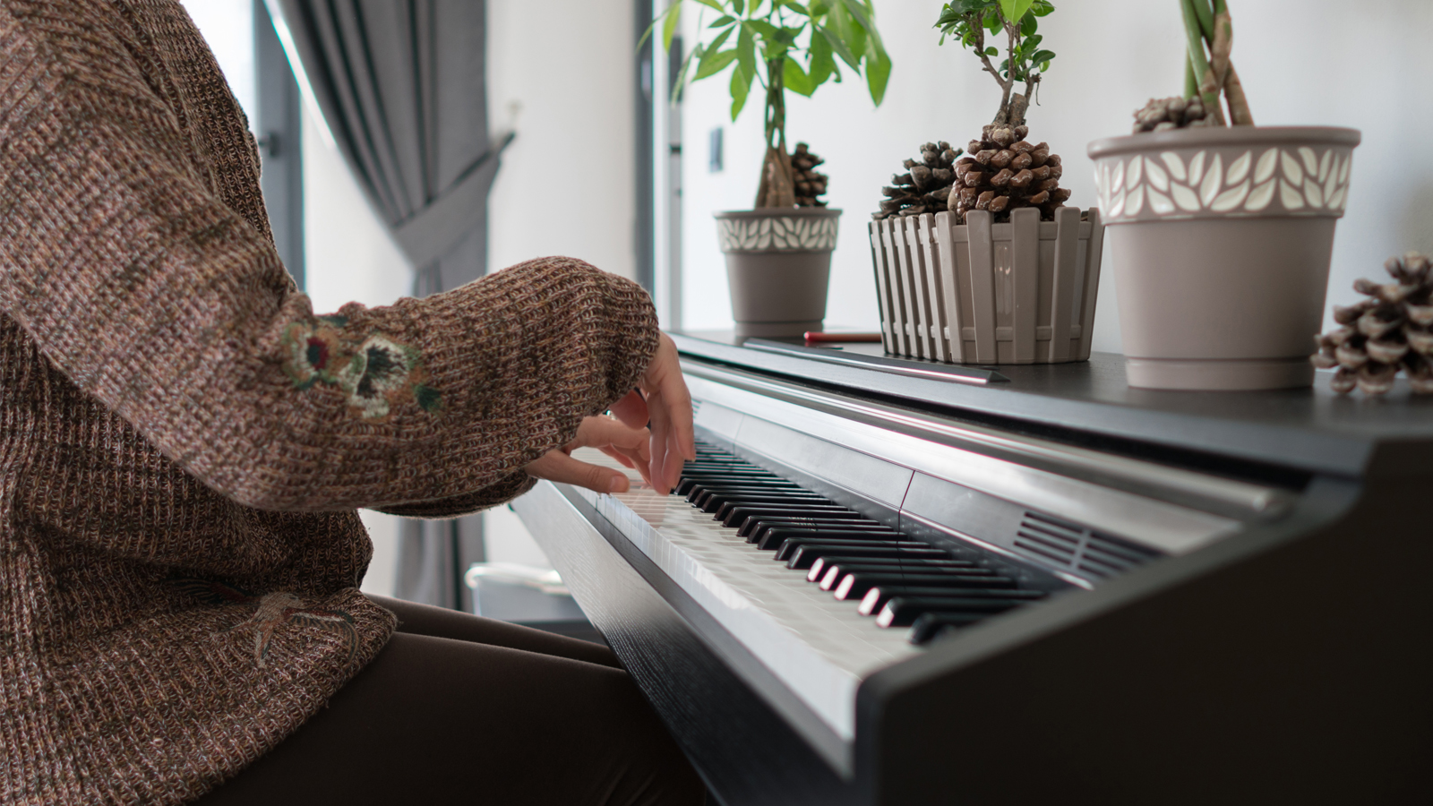 Mejores pianos digitales + Guía para elegirlo
